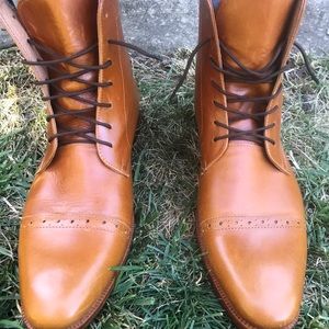 Handmade leather men’s dress boots